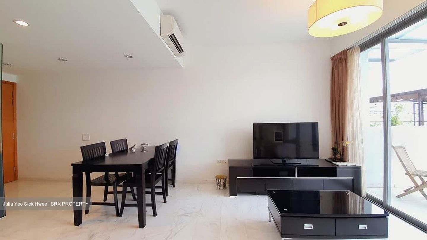 Centro Residences (D20), Condominium #533768531